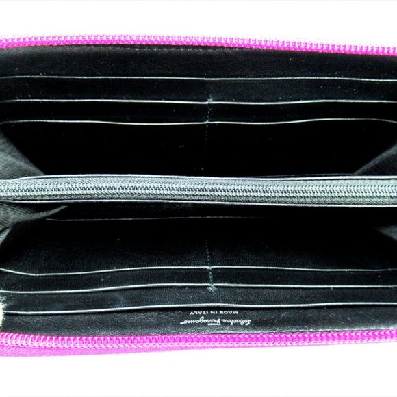 Authentic  Salvatore Ferragamo purse Python embossed pink leather  used - Picture 5 of 7